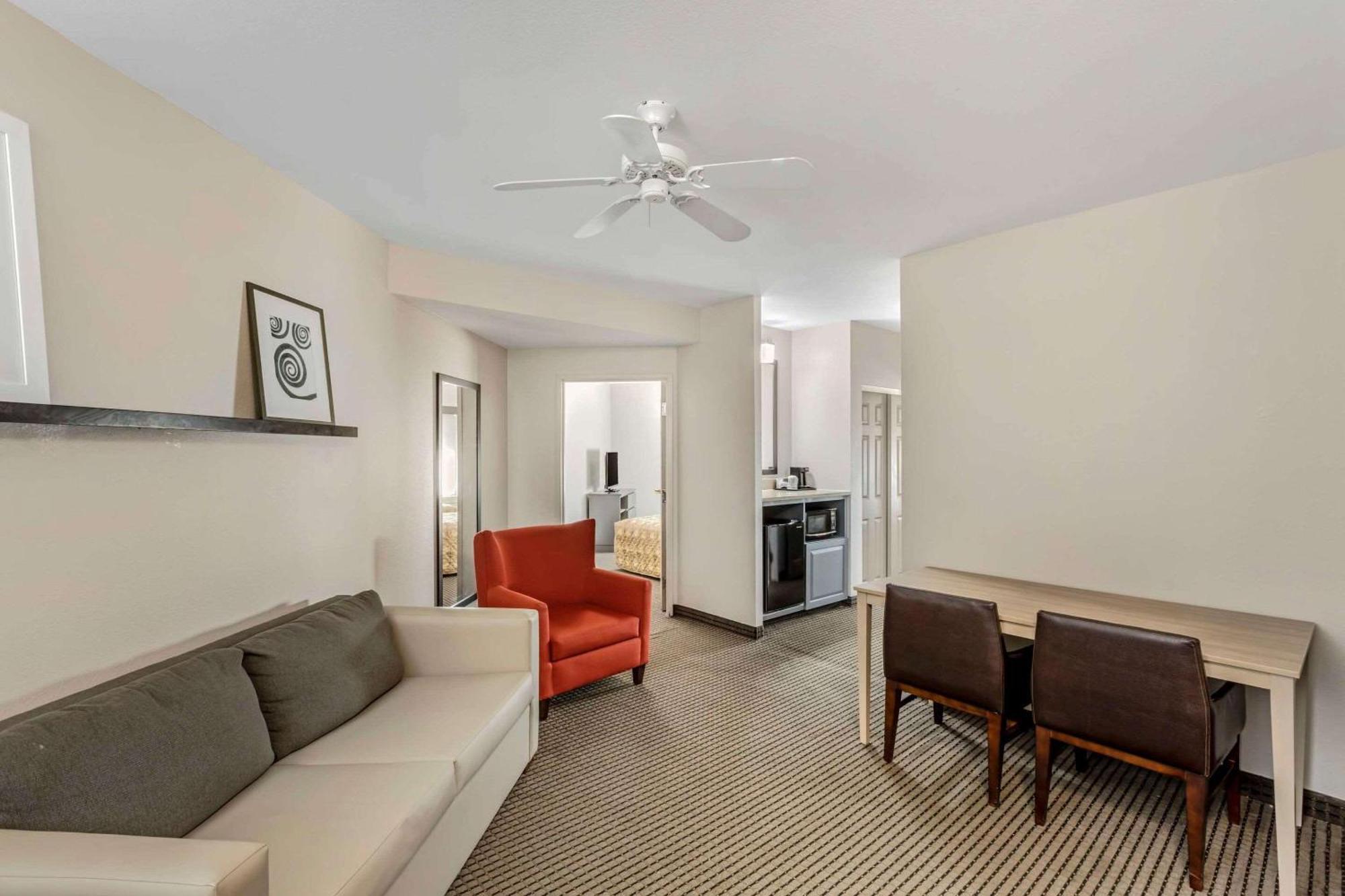 Country Inn & Suites By Radisson, Elk Grove Village-Itasca Екстериор снимка
